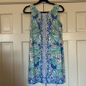 NWT LILLY PULITZER CATHY SHIFT IN BAY BLUE COASTING. SIZE 6